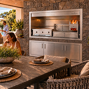 Signi Fires 1600 Stainless Steel Combo braai with door and frame set below